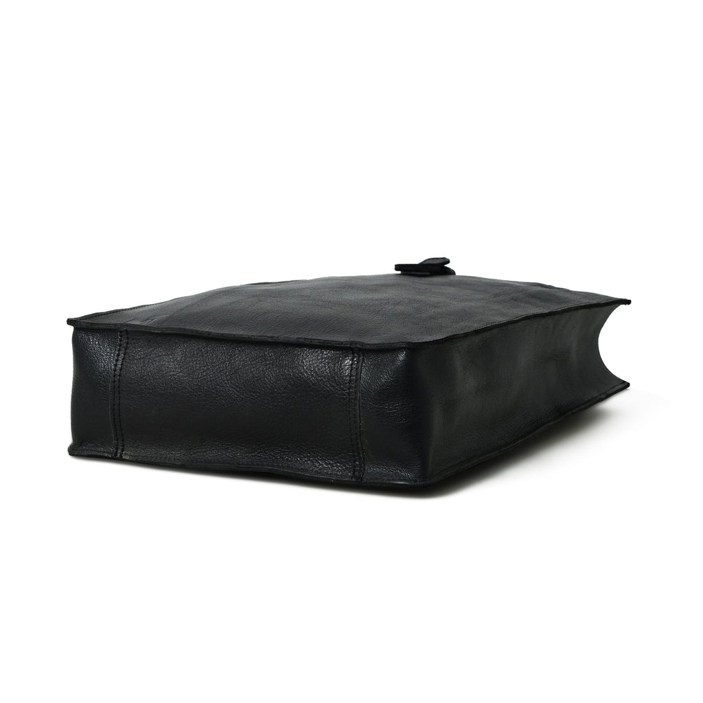 Ebony Elegance Leather Tote Classy Leather Bags