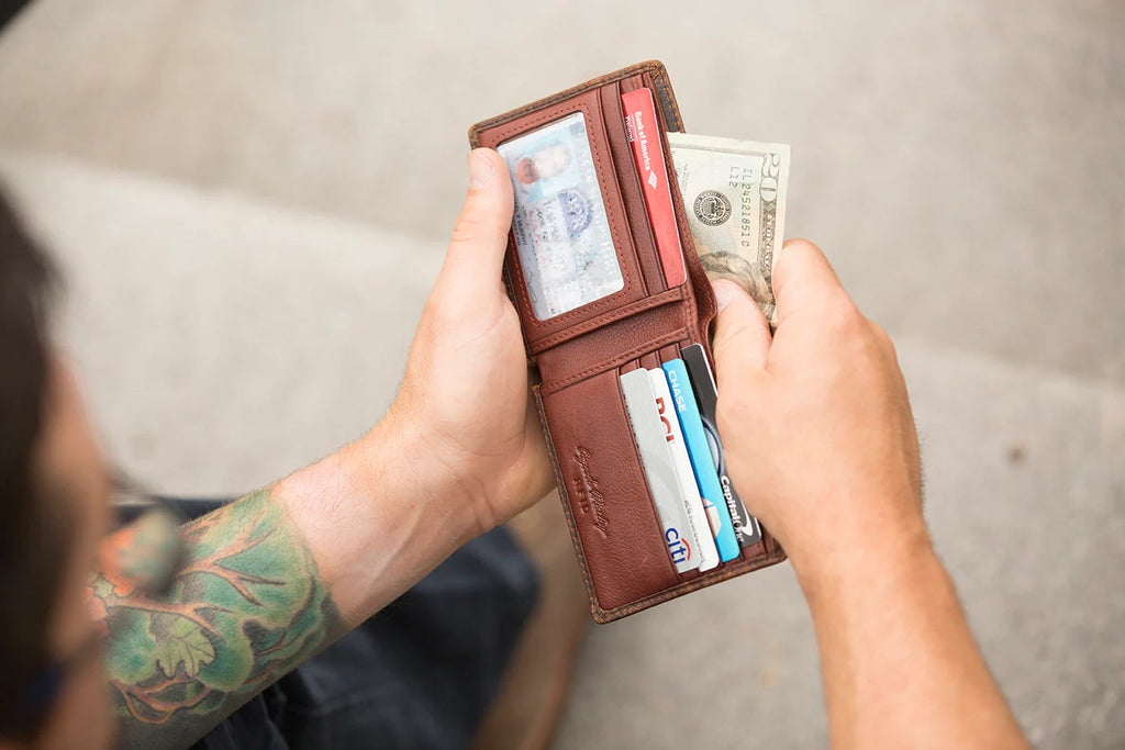 Osgoode Marley RFID Thin Fold Wallet 1231 Osgoode Marley