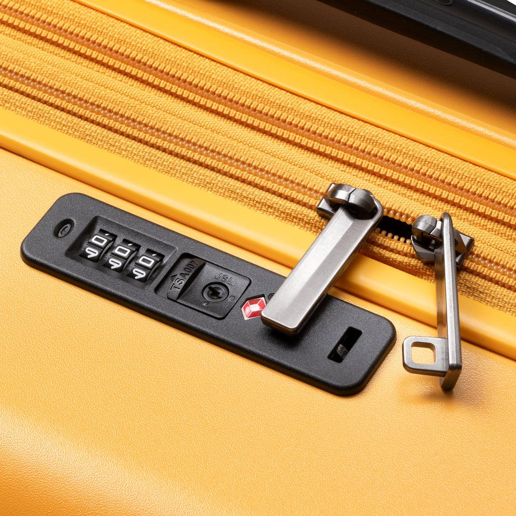 Ricardo Cambria Hardside Medium Check-In Expandable Spinner Ricardo Beverly Hills
