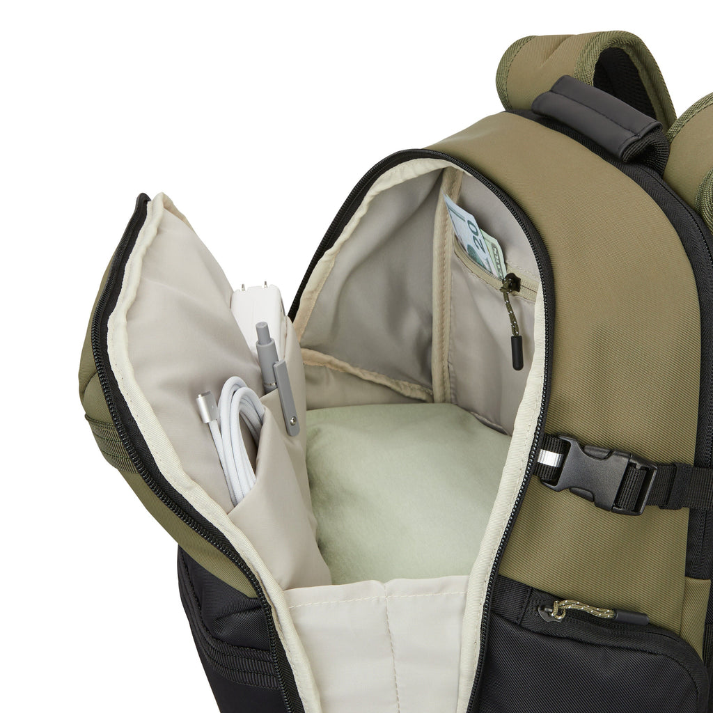 High Sierra 24/7 Pro Backpack High Sierra