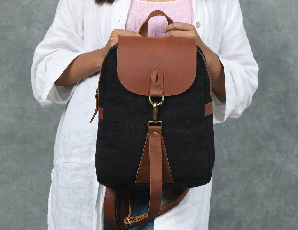 The Mini Bailey Canvas Classy Leather Bags