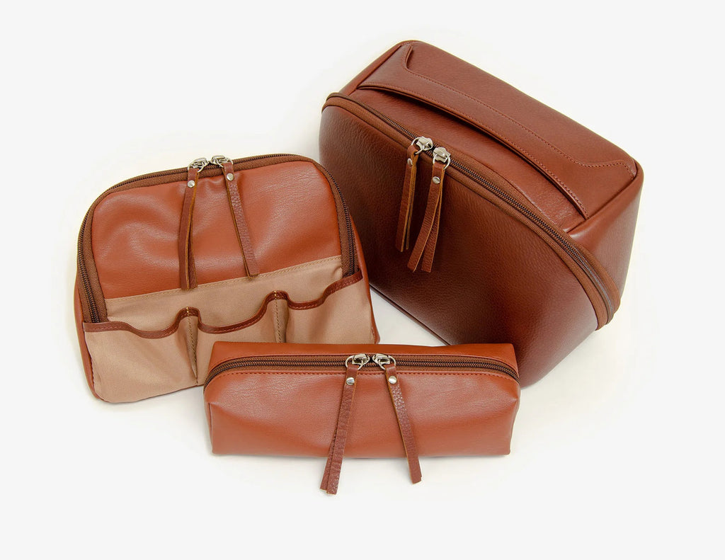 Osgoode Marley Hanging Travel Toiletry Leather Organizer 2023 Osgoode Marley