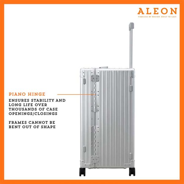 Aleon Aluminum 30″ International Trunk Checked Aleon