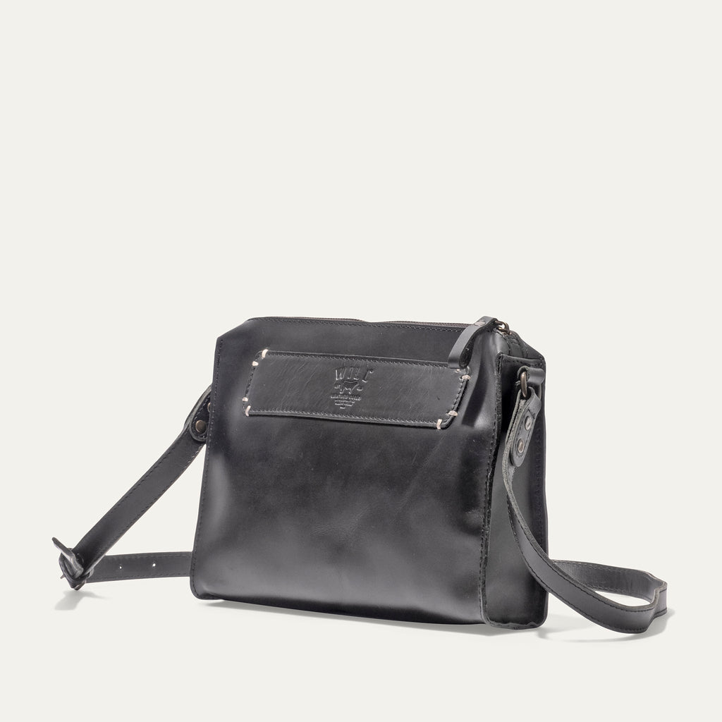 Simple Crossbody Will Leather Goods