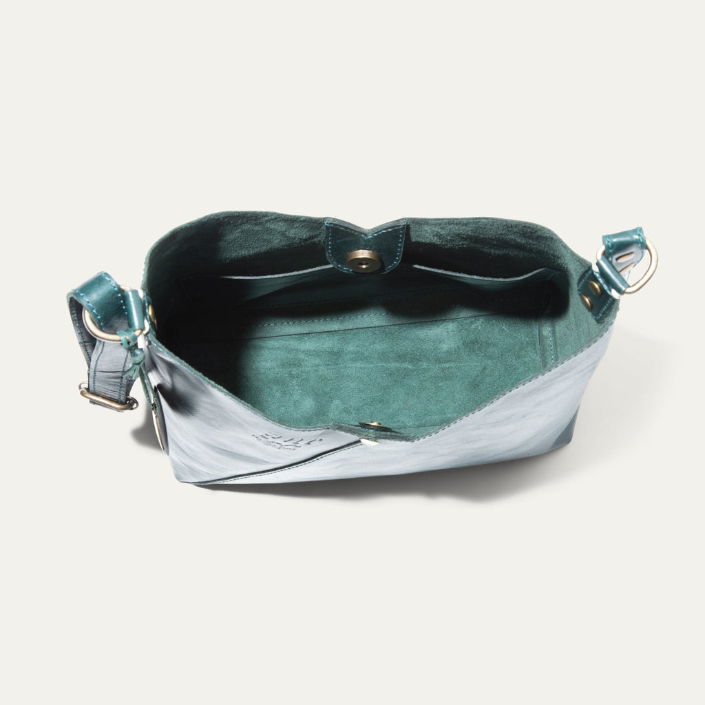 Simple Mini "V" Hobo Will Leather Goods