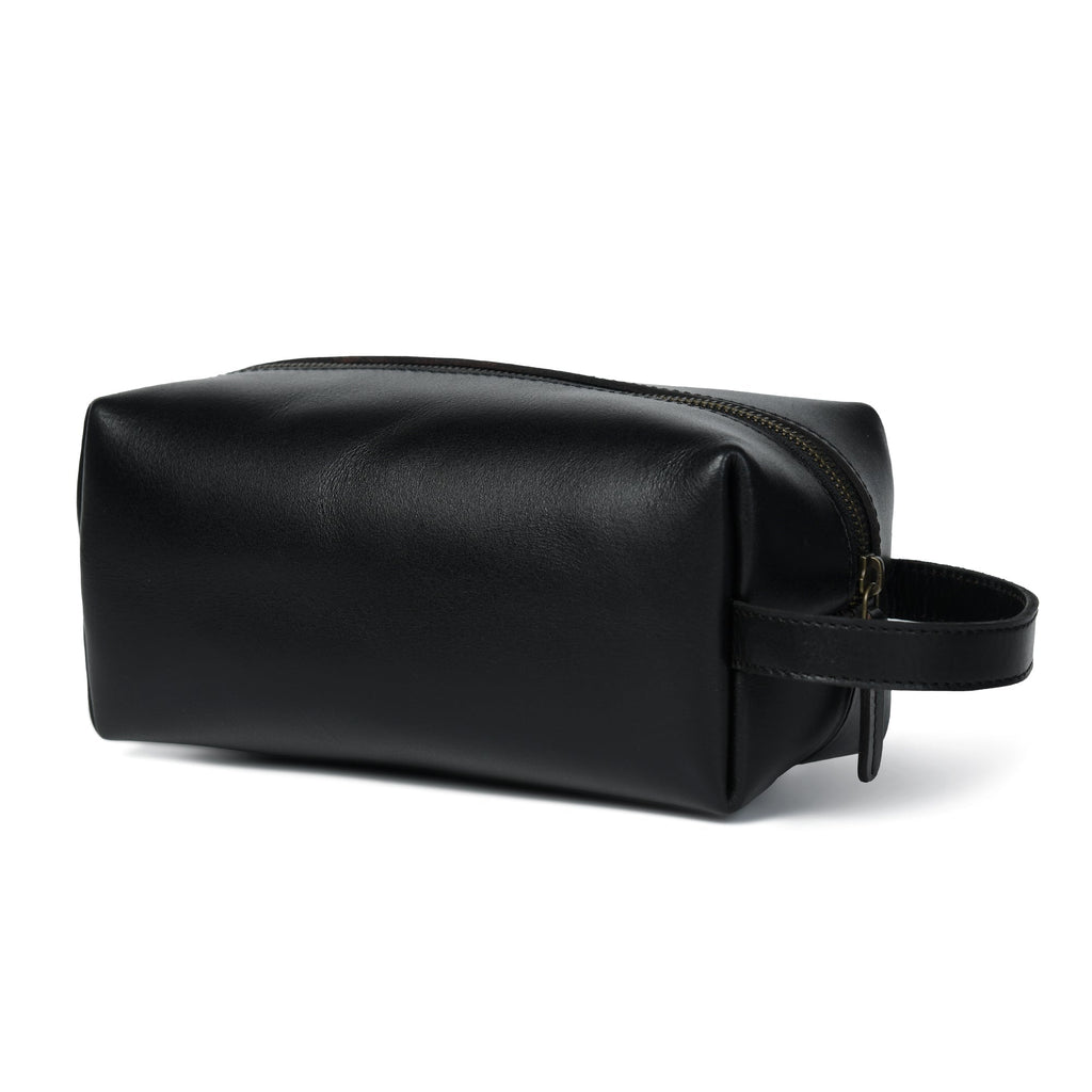 The Hamilton Leather Toiletry Bag Classy Leather Bags