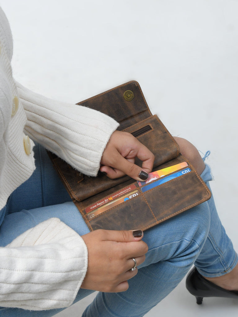 Ellison Ladies Wallet- Walnut Brown Classy Leather Bags