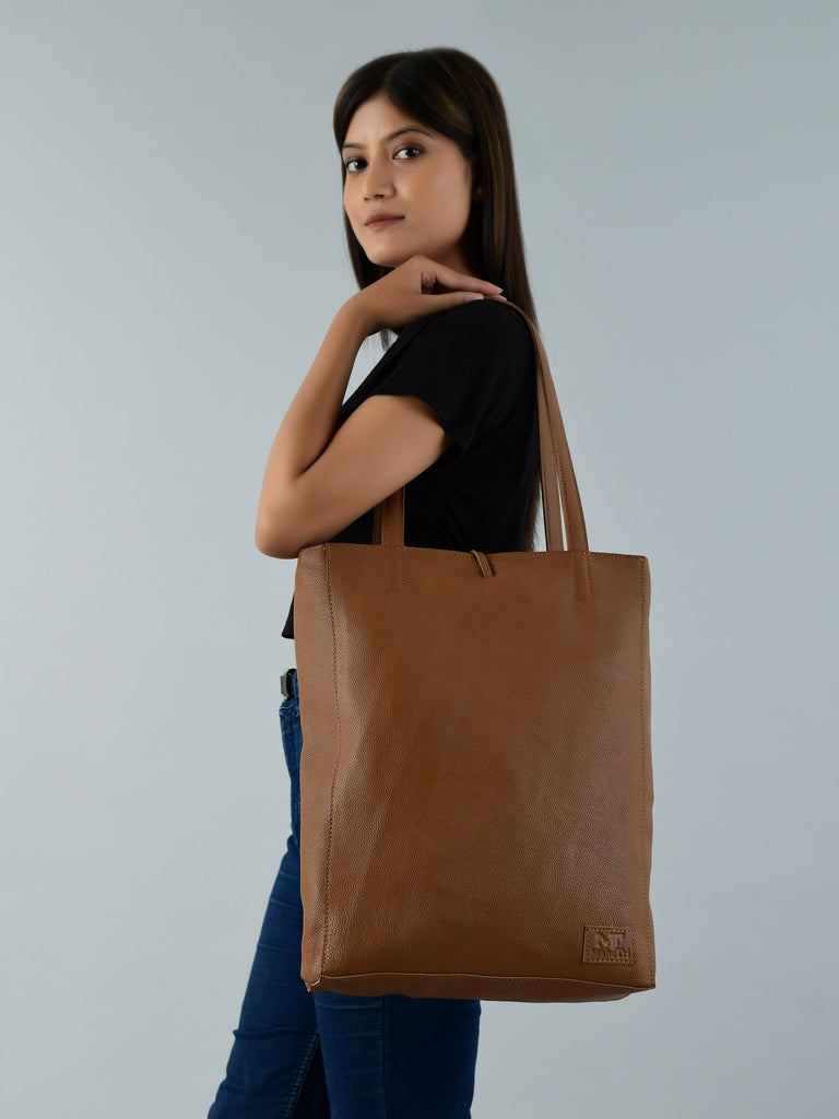 Café Chic Women's Leather Tote Bag Classy Leather Bags