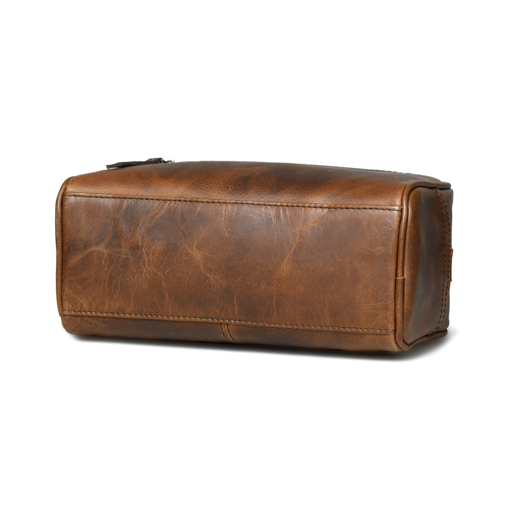 The Lumber Toiletry Classy Leather Bags