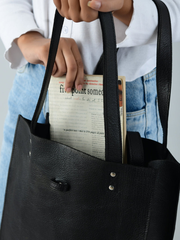Ebony Elegance Leather Tote Classy Leather Bags