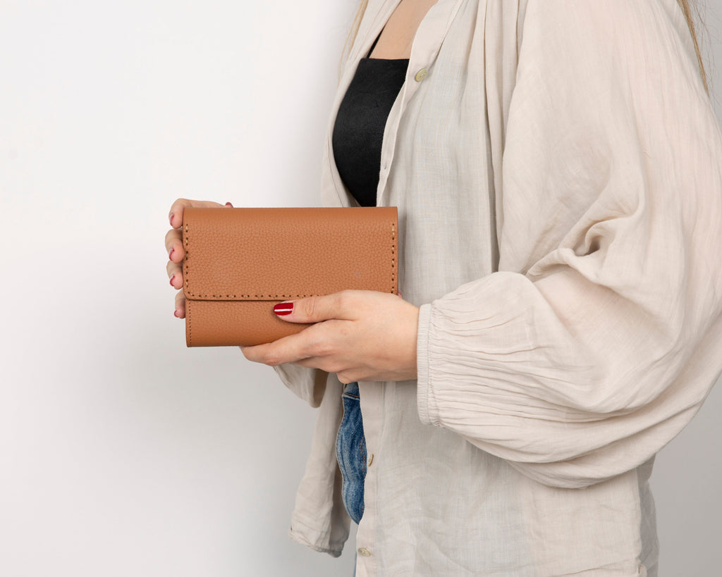 Linea Leather Women's Wallet Mizuri Leather