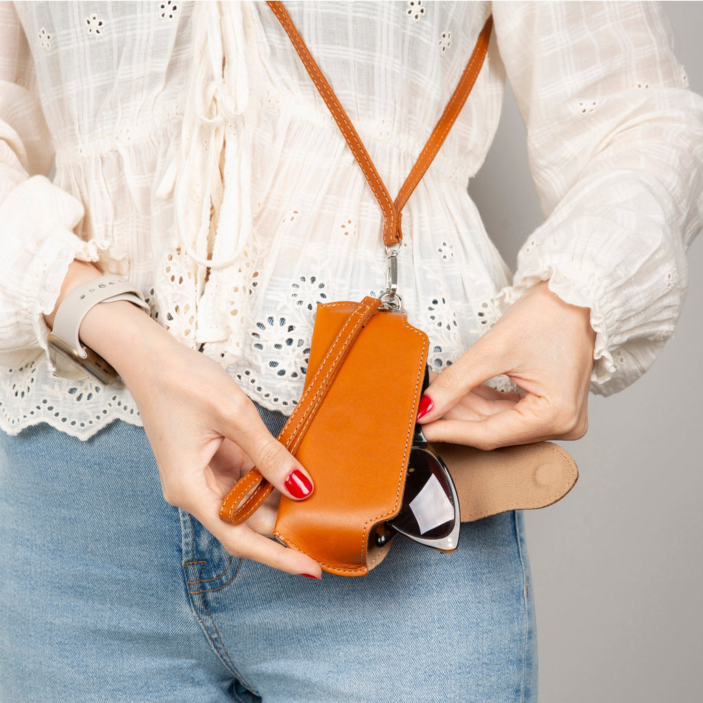 Riviera Leather Glasses Case - LuggageDesigners