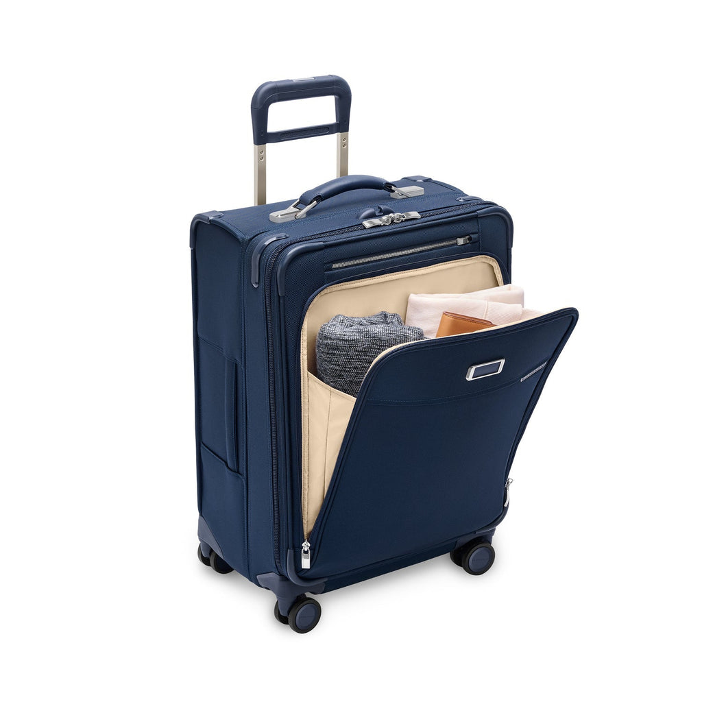 Briggs & Riley Baseline Medium Compact 24" Expandable Spinner Briggs & Riley
