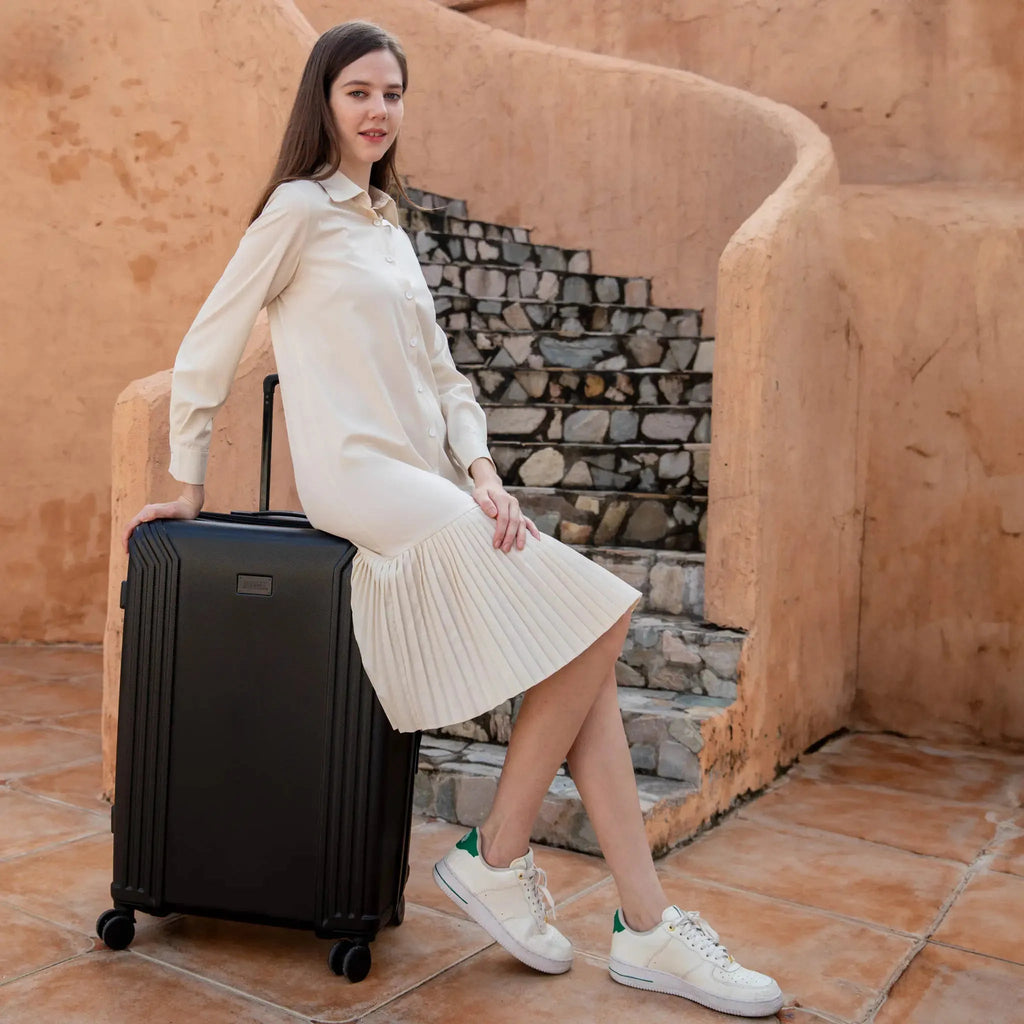 Evalyn 3 Piece Expandable Classy Luggage Set Travellty