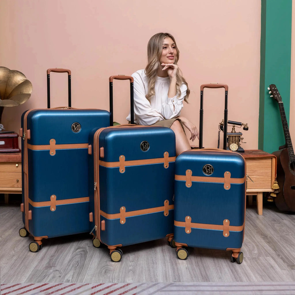 Grace 3 Piece Expandable Retro Luggage Set Travellty