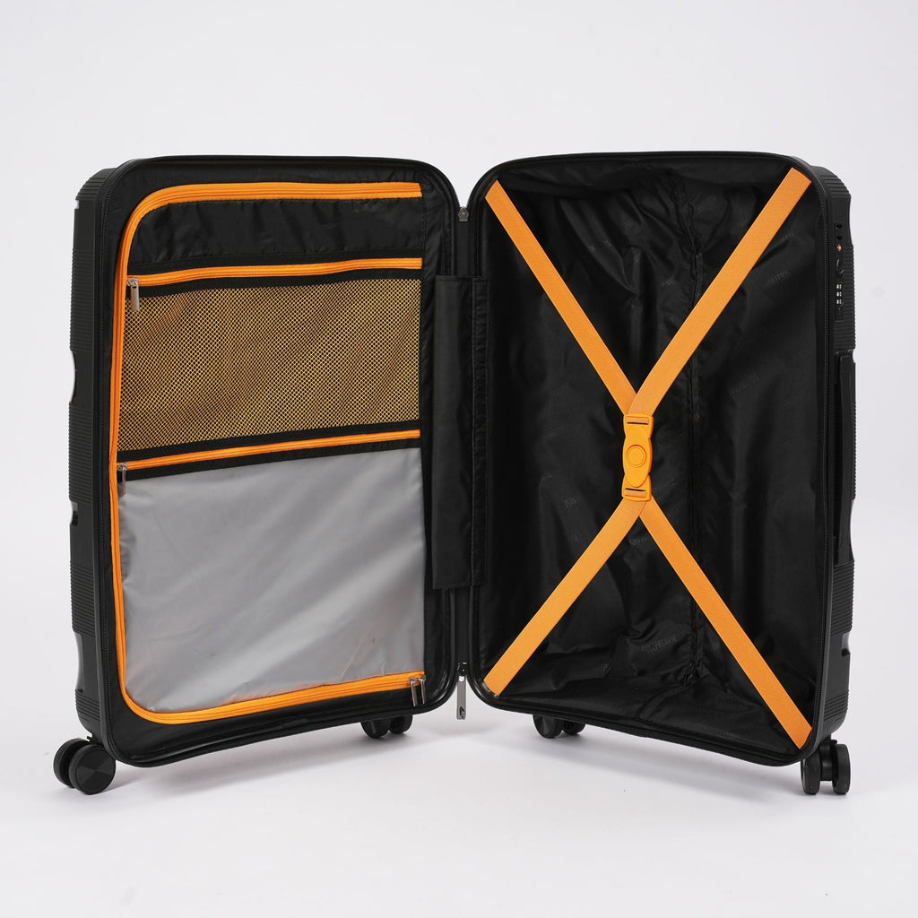 28-inch Black Hardcase Roller Luggage Sole Premise