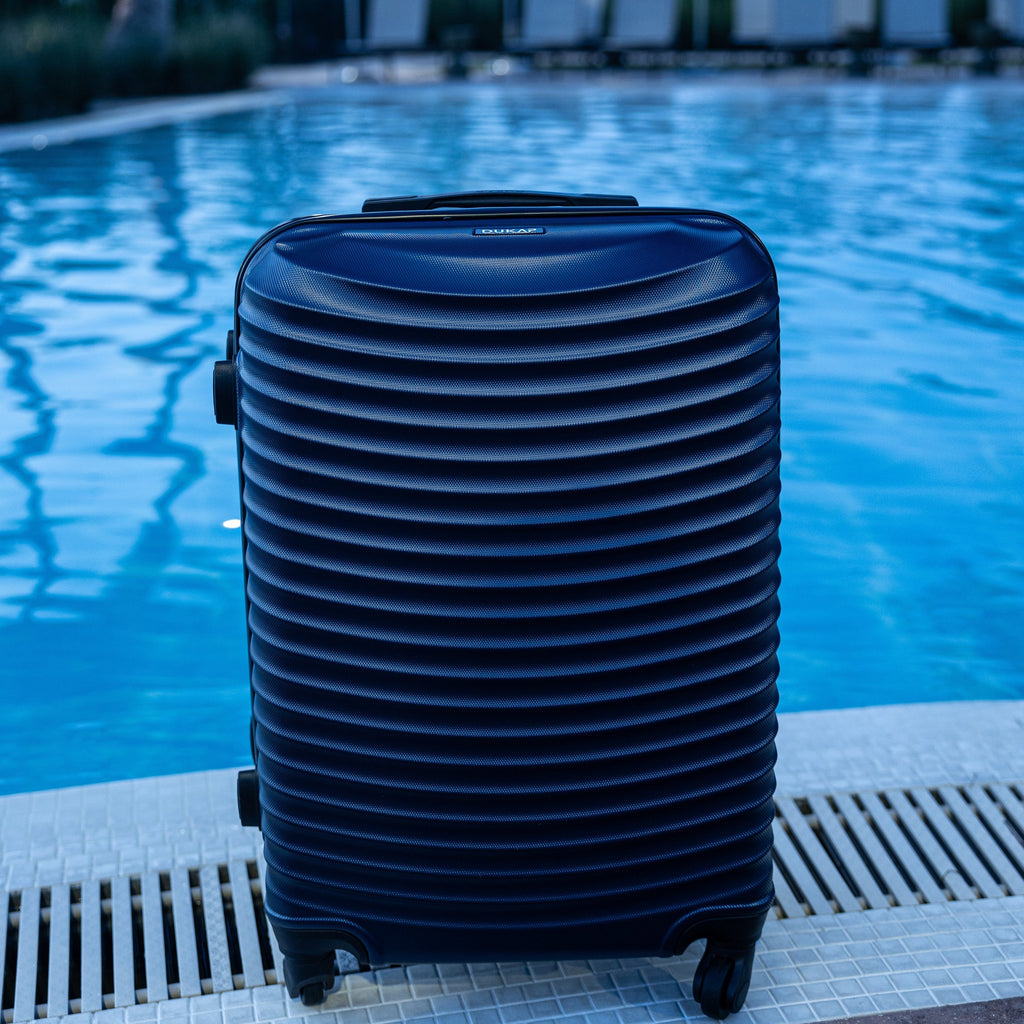 ADLY Carry On 20" Dukap