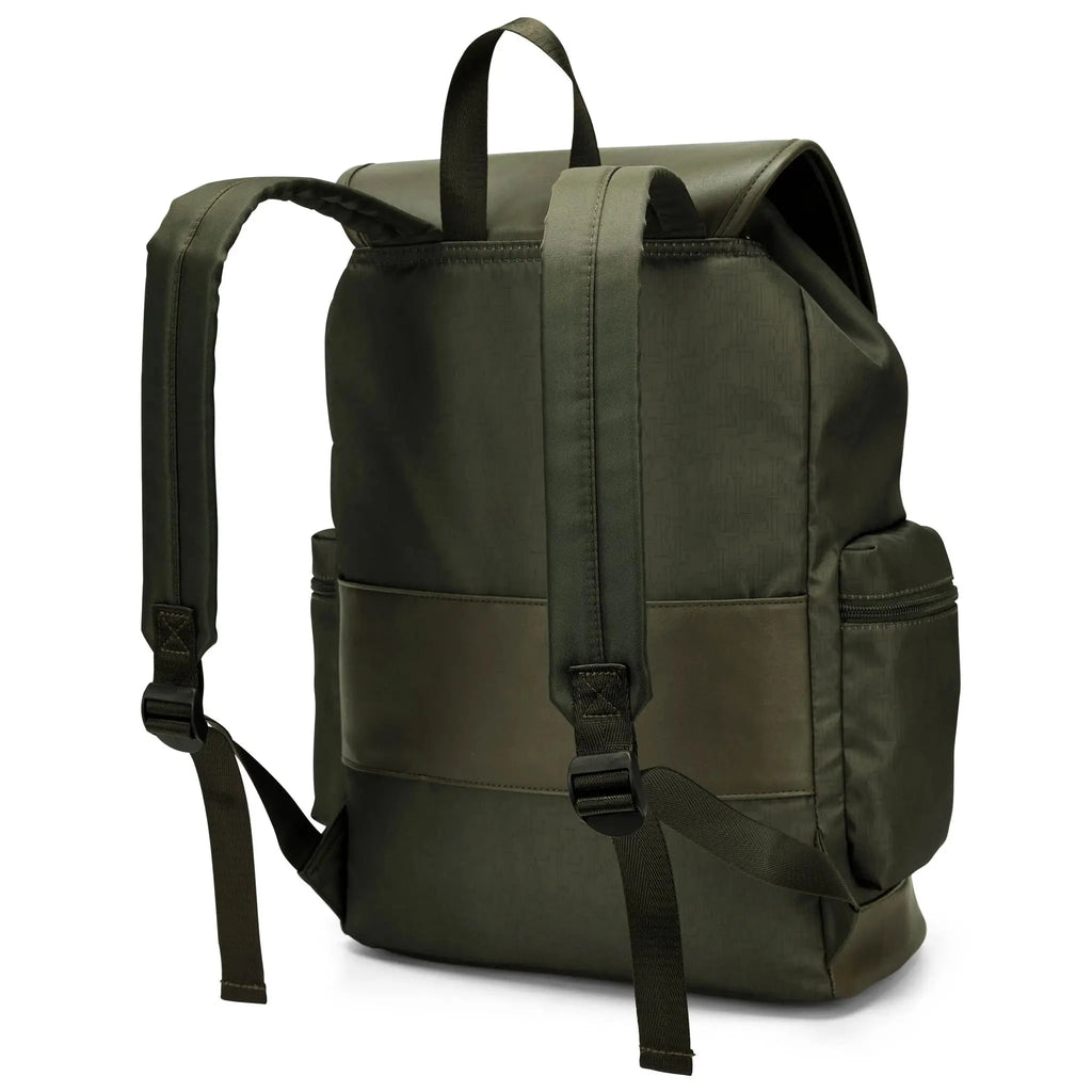 Wayfarer 23L Backpack ELLE Travel