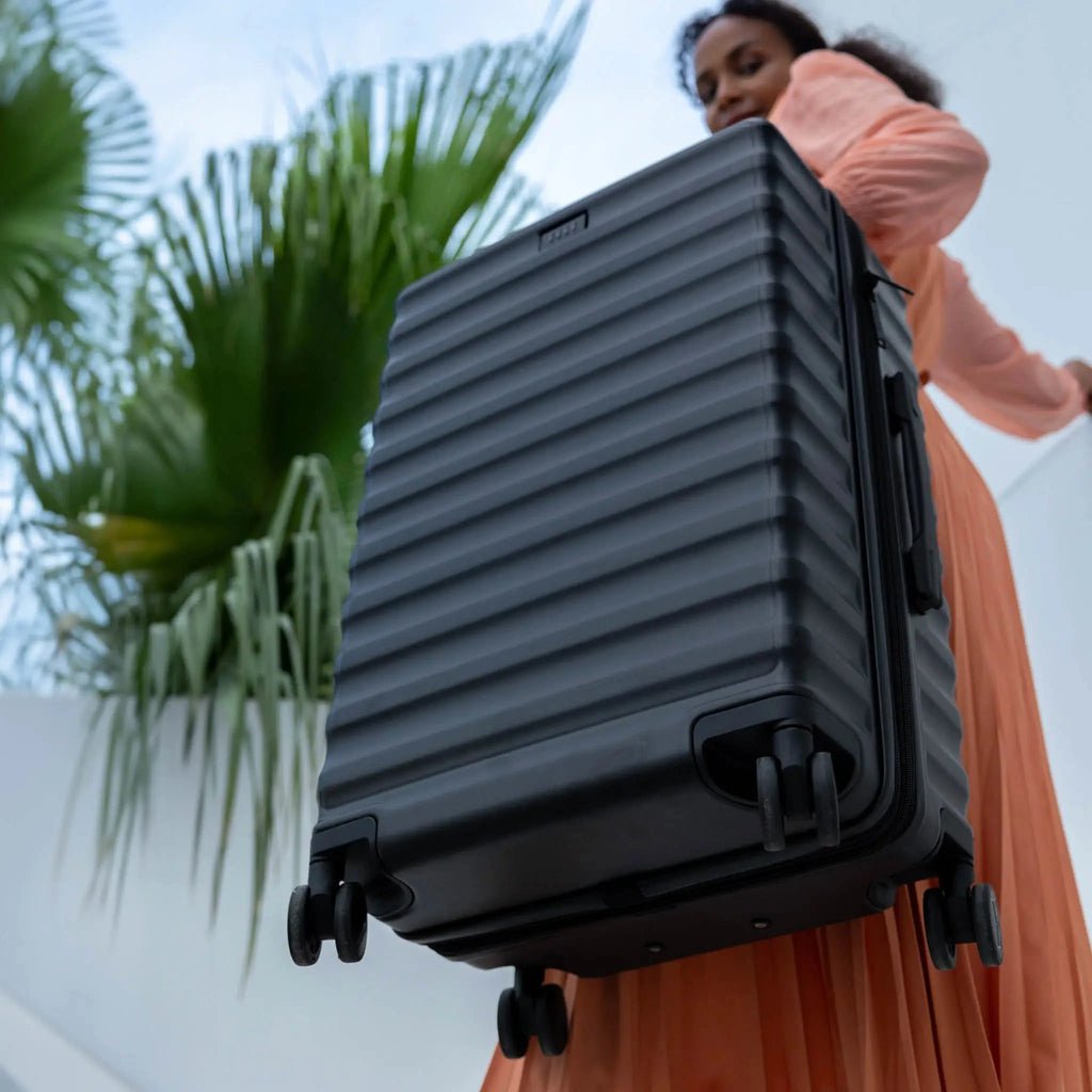 Excursion Chic Luggage Set ELLE Travel