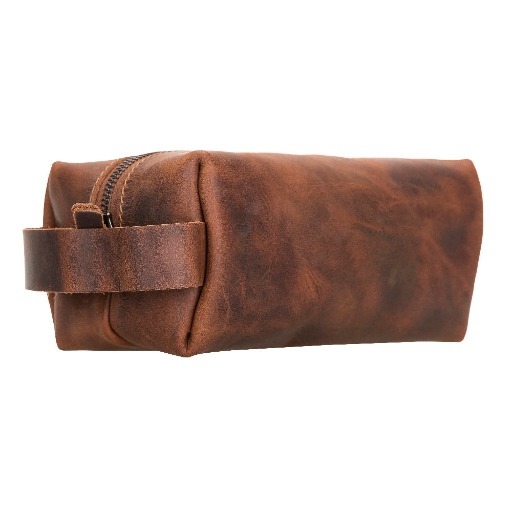 Eve Leather Dopp Kit, Large - LuggageDesigners