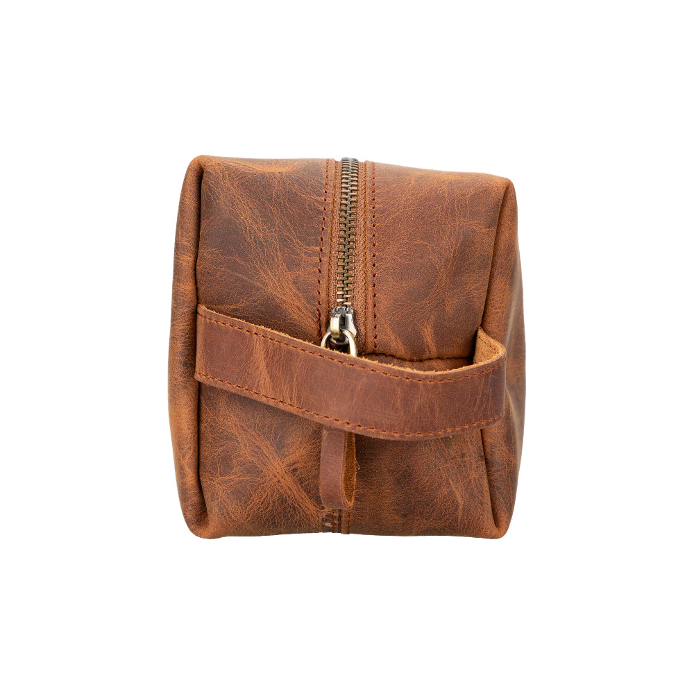 Eve Leather Dopp Kit, Large - LuggageDesigners