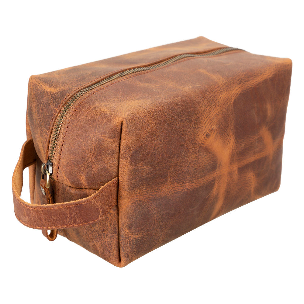 Eve Leather Dopp Kit, Large - LuggageDesigners
