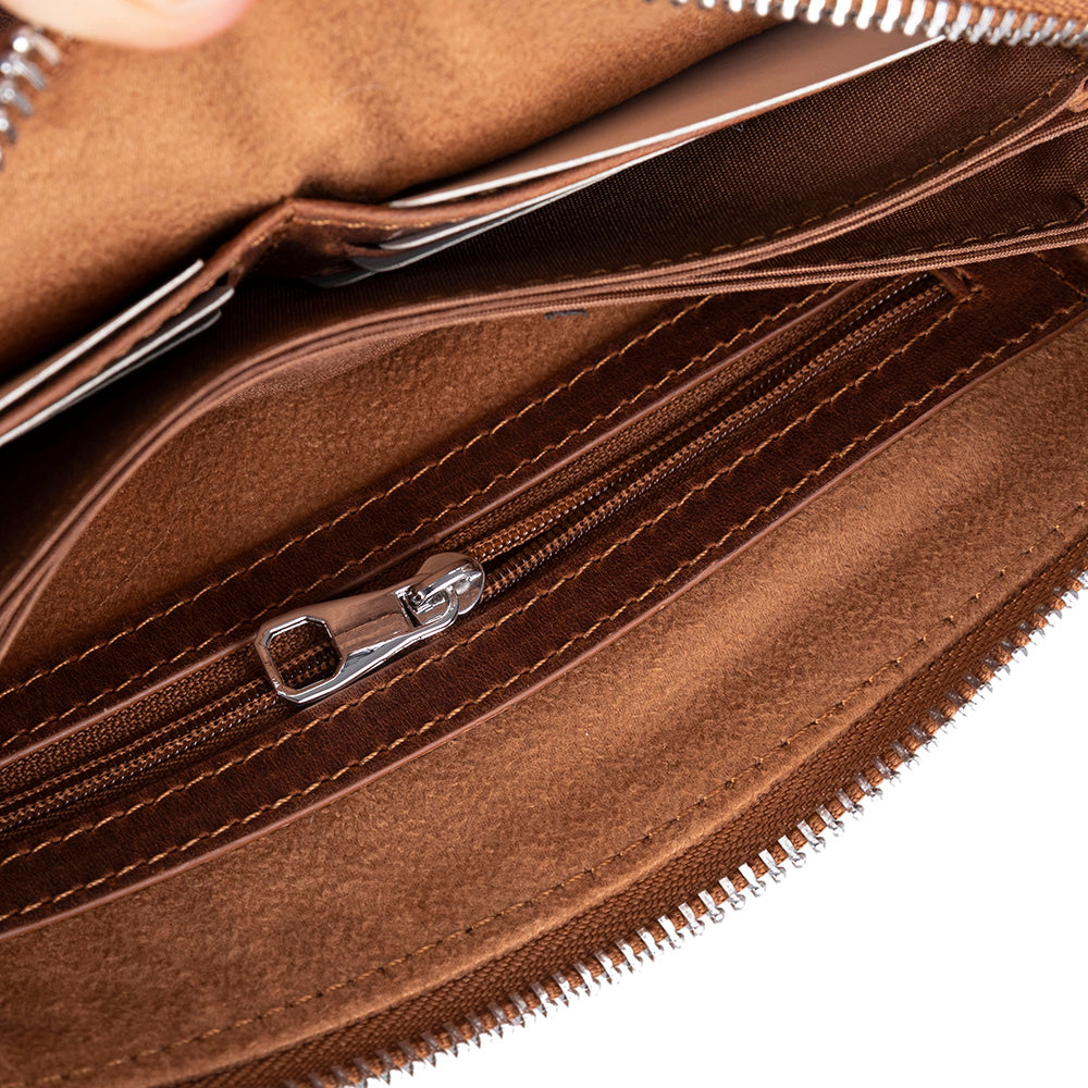 Lupus Leather Clutch Bag - LuggageDesigners