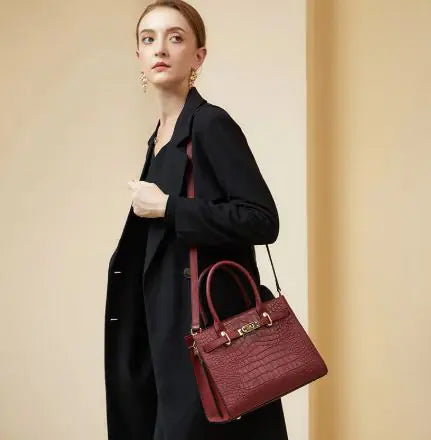 Elegant Large Capacity Genuine Leather Handbag – Retro Style Tote for Women Trendy Attic Store01