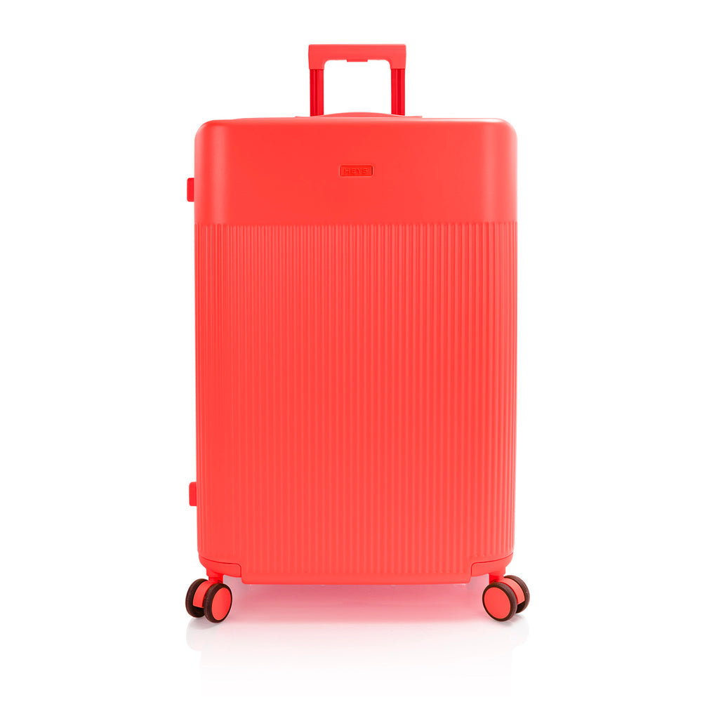 Heys HiLite 29 Inch Checked Luggage Heys