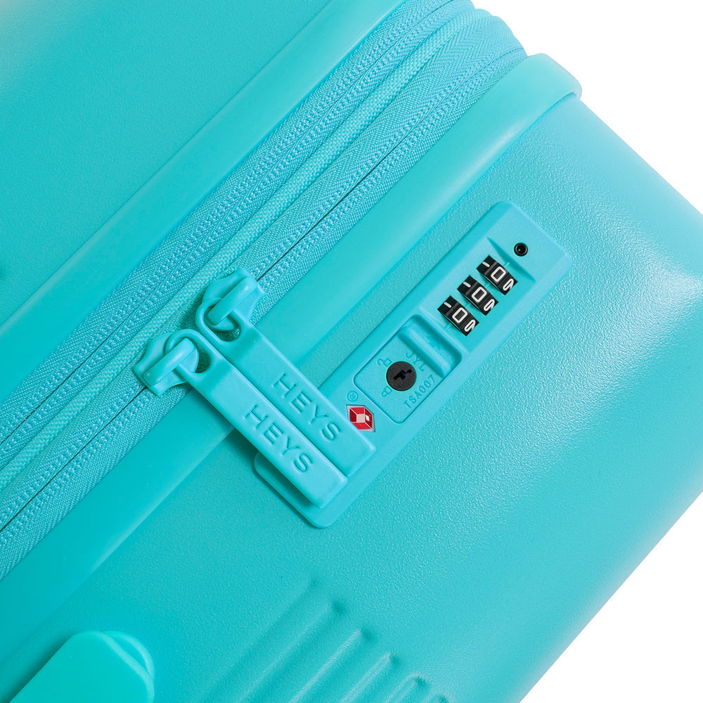 Heys HiLite 3 Piece Luggage Set | Lightweight Luggage Heys
