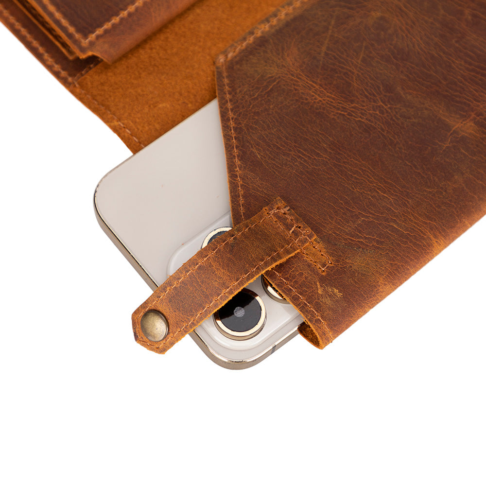 Bologna Leather Universal Wallet - LuggageDesigners