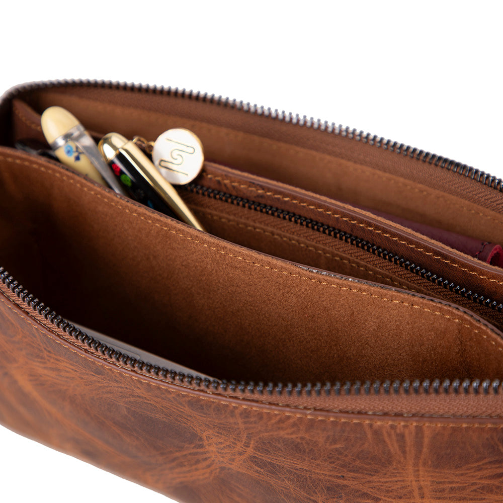 Majeste Leather Clutch Bag Mizuri Leather