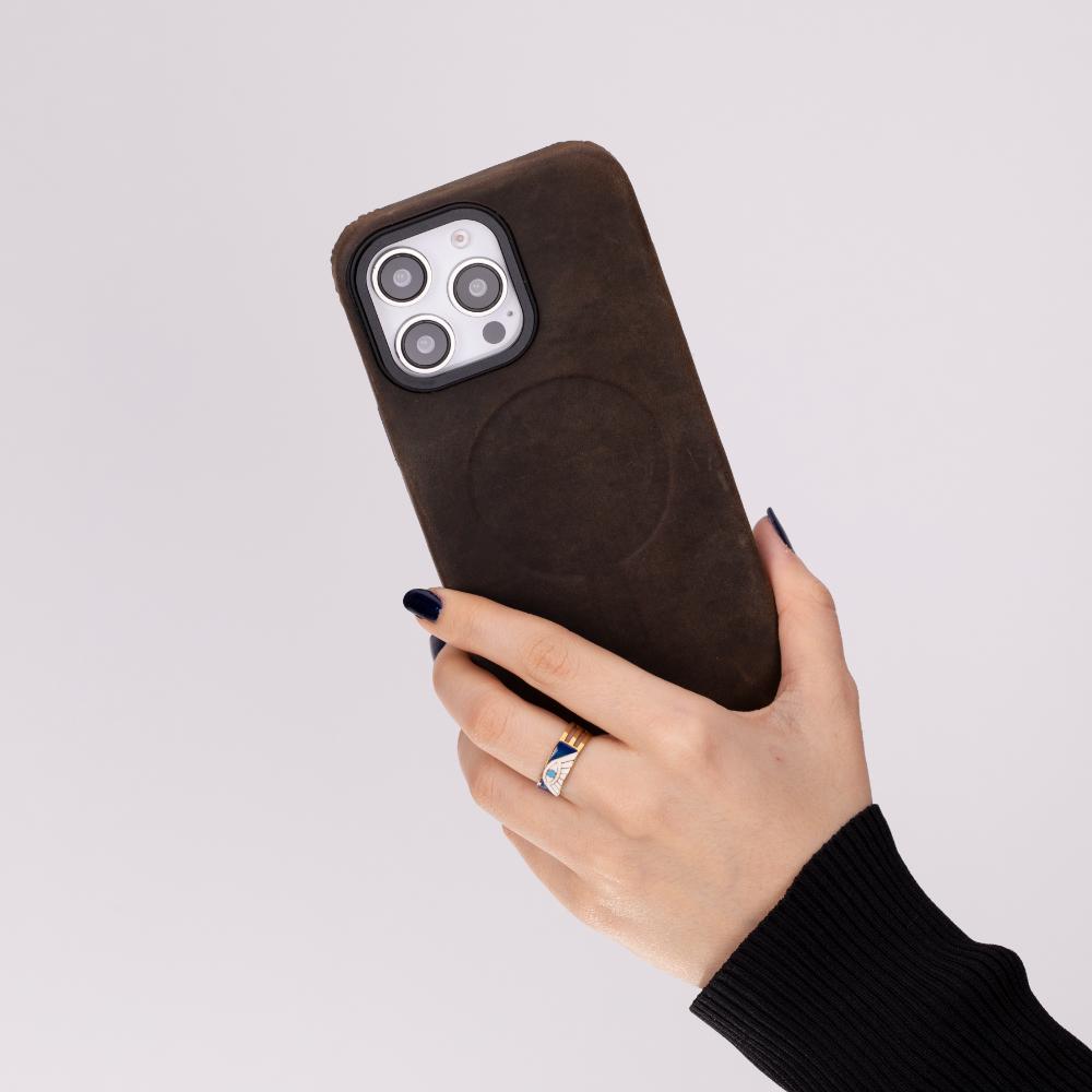 Vento iPhone 16 Pro Leather Case - LuggageDesigners