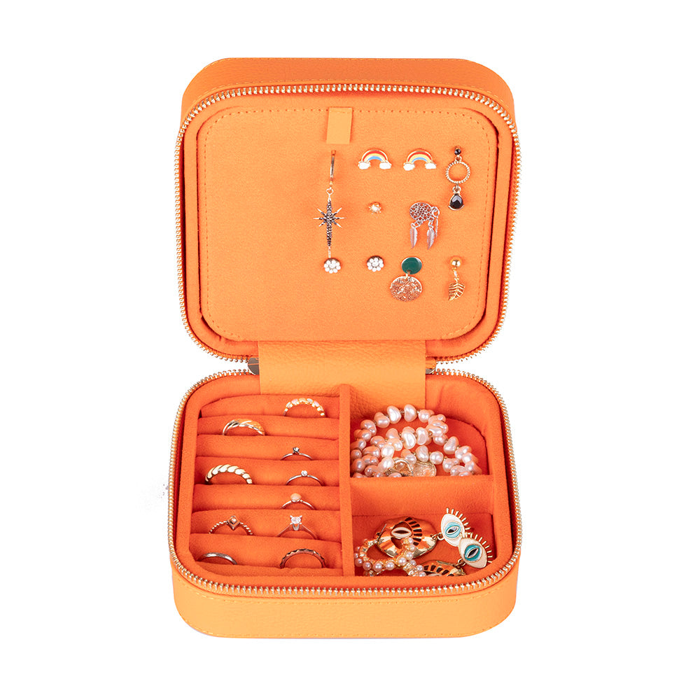 Amanda Leather Jewelry Box, Large - LuggageDesigners
