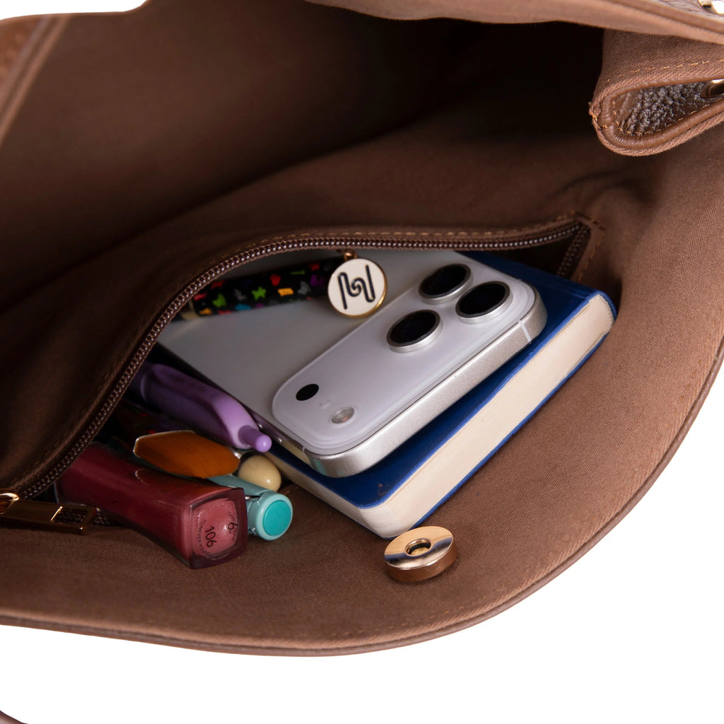 Carrera Calivra Leather Women's Bag Mizuri Leather