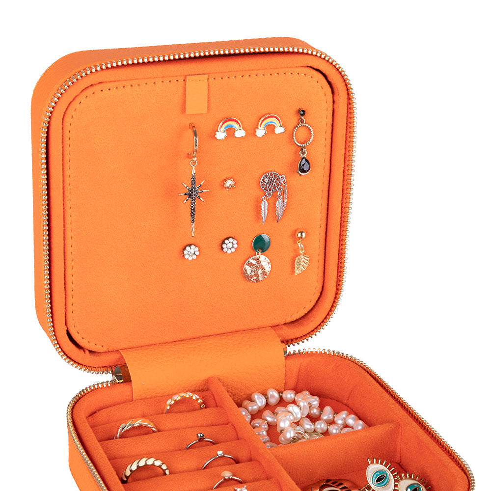 Amanda Leather Jewelry Box, Large - LuggageDesigners