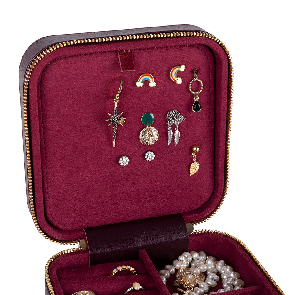 Amanda Leather Jewelry Box, Large - LuggageDesigners
