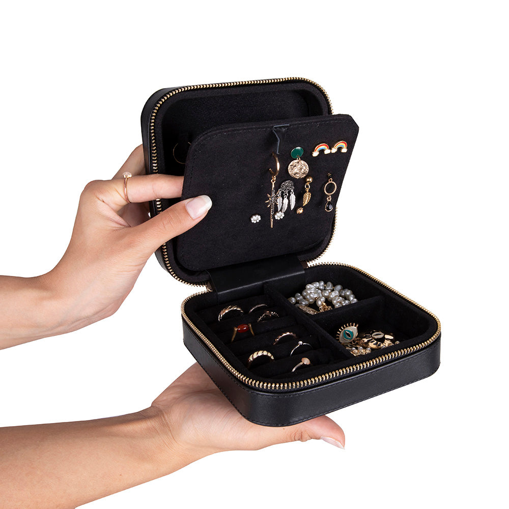 Amanda Leather Jewelry Box, Large - LuggageDesigners