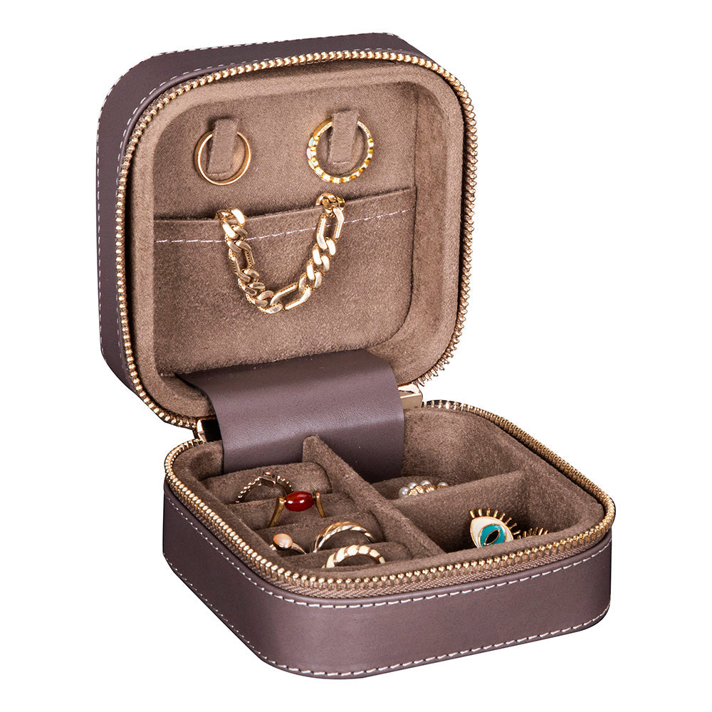 Amanda Leather Jewelry Box, Medium Mizuri Leather