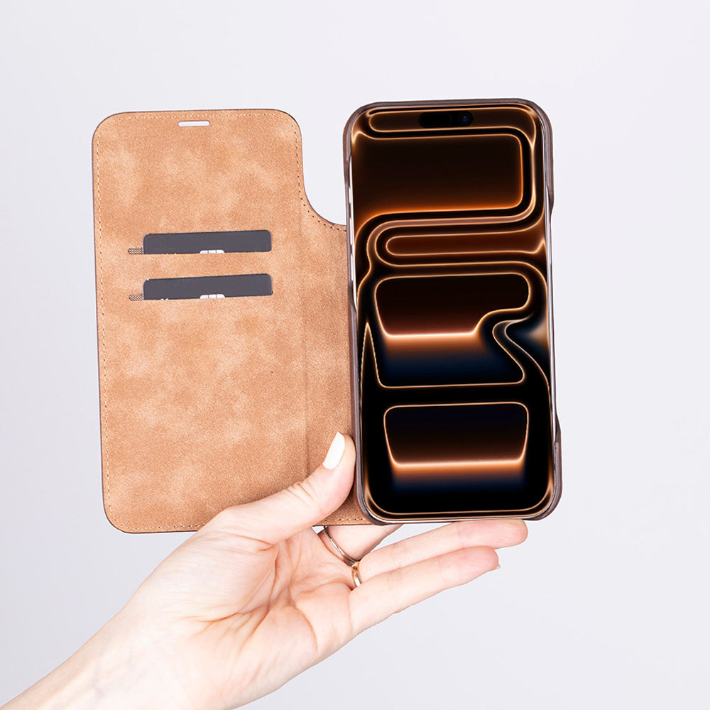 Sonat Leather iPhone 17 Pro Folio Case - LuggageDesigners