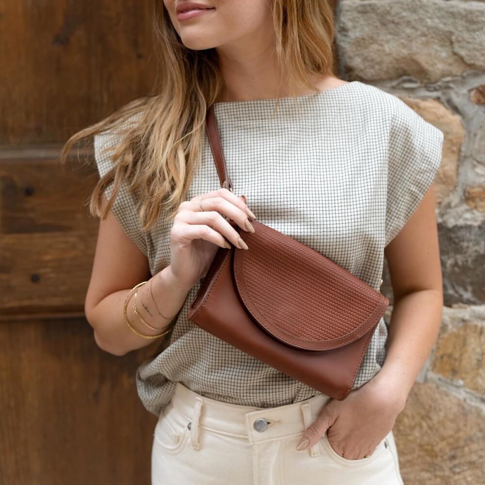 Nisolo Cleo Leather Convertible Crossbody Clutch Mission Mercantile Leather Goods