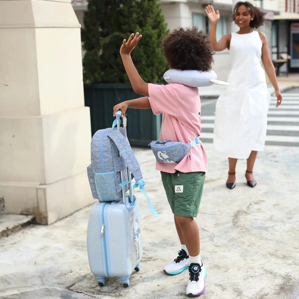 Kids Adventure 18" Carry-on Suitcase and Kits Travellty