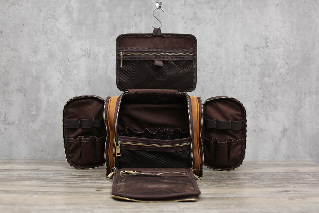 Personalized Hanging Leather Toiletry Bag, Leather Dopp Kit Bag, Groomsmen Gift RockCow Leather Studio