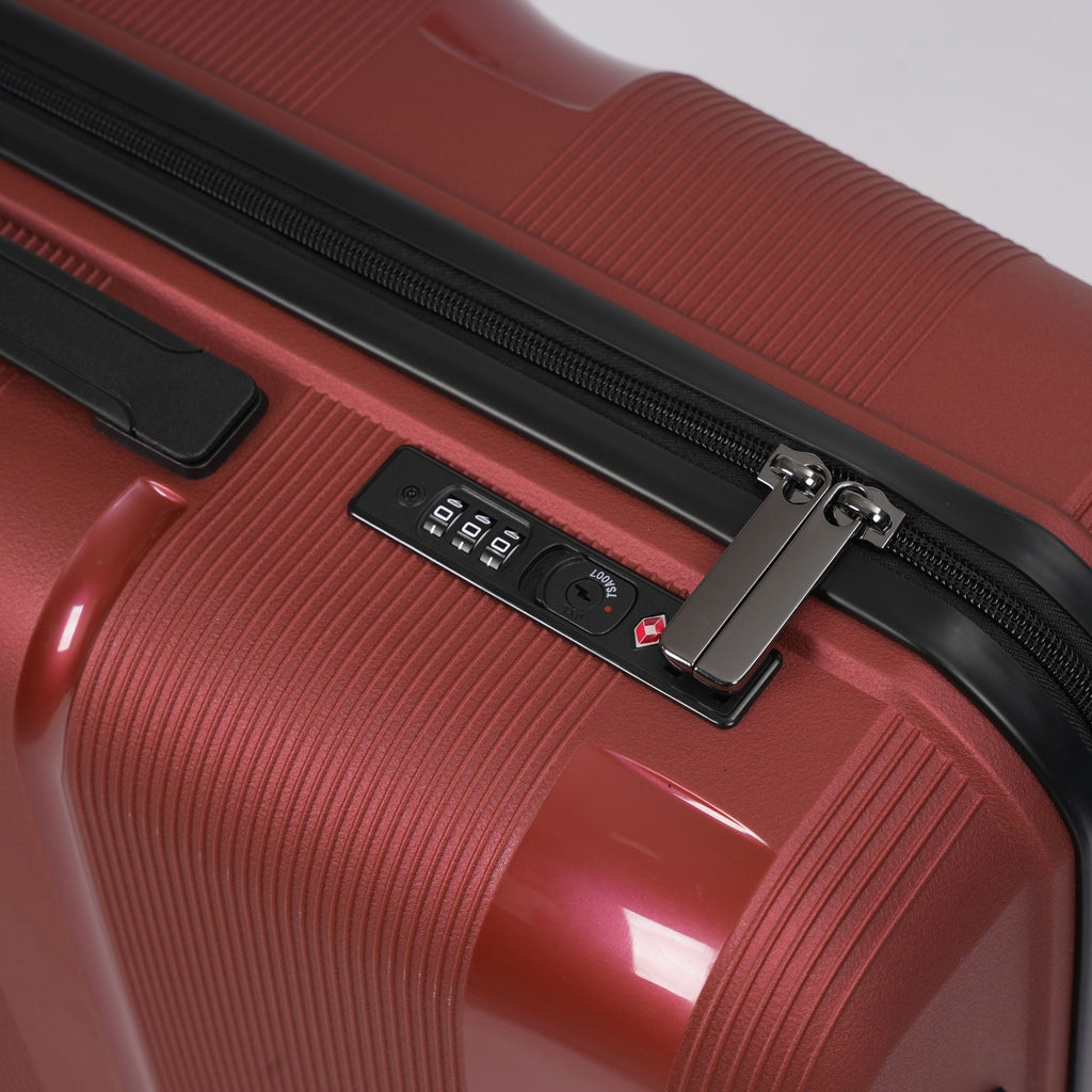 Red Hardcase Roller Luggage Set (28', 24' and 20') Sole Premise