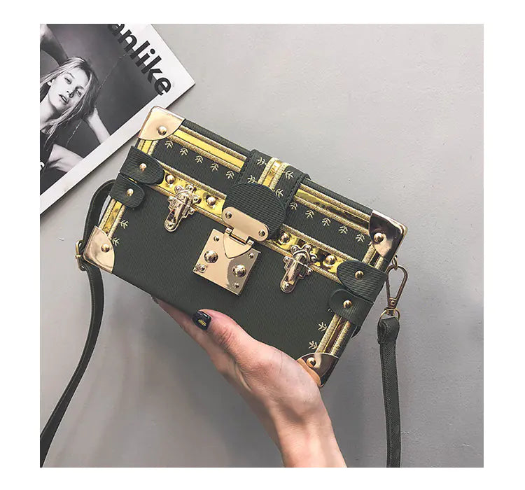 Trendy Women's Mini Handbag and Crossbody Box Bag Trendy Attic Store01
