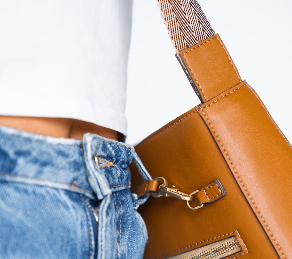 Thafael Crossbody Travel Bag – Anti-Theft, Vegan Cactus Leather (Limited Edition) Thafael