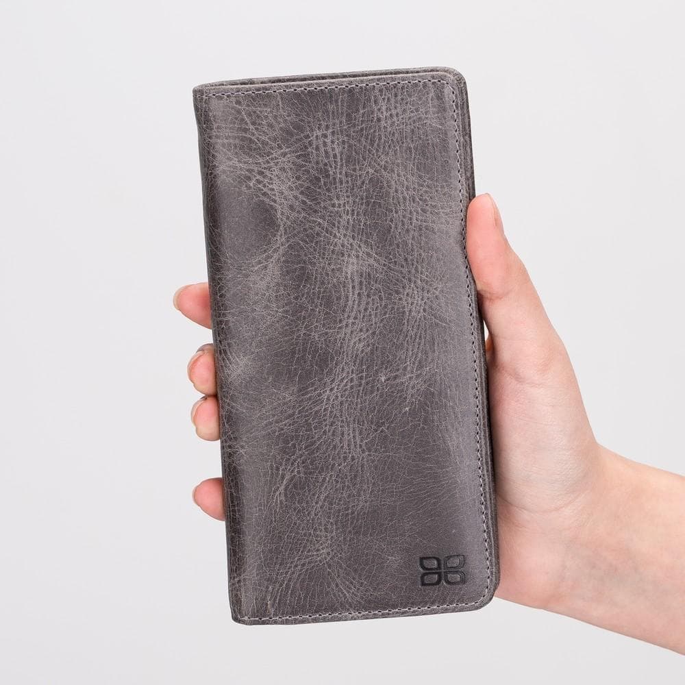 Evra Leather Universal Wallet Mizuri Leather