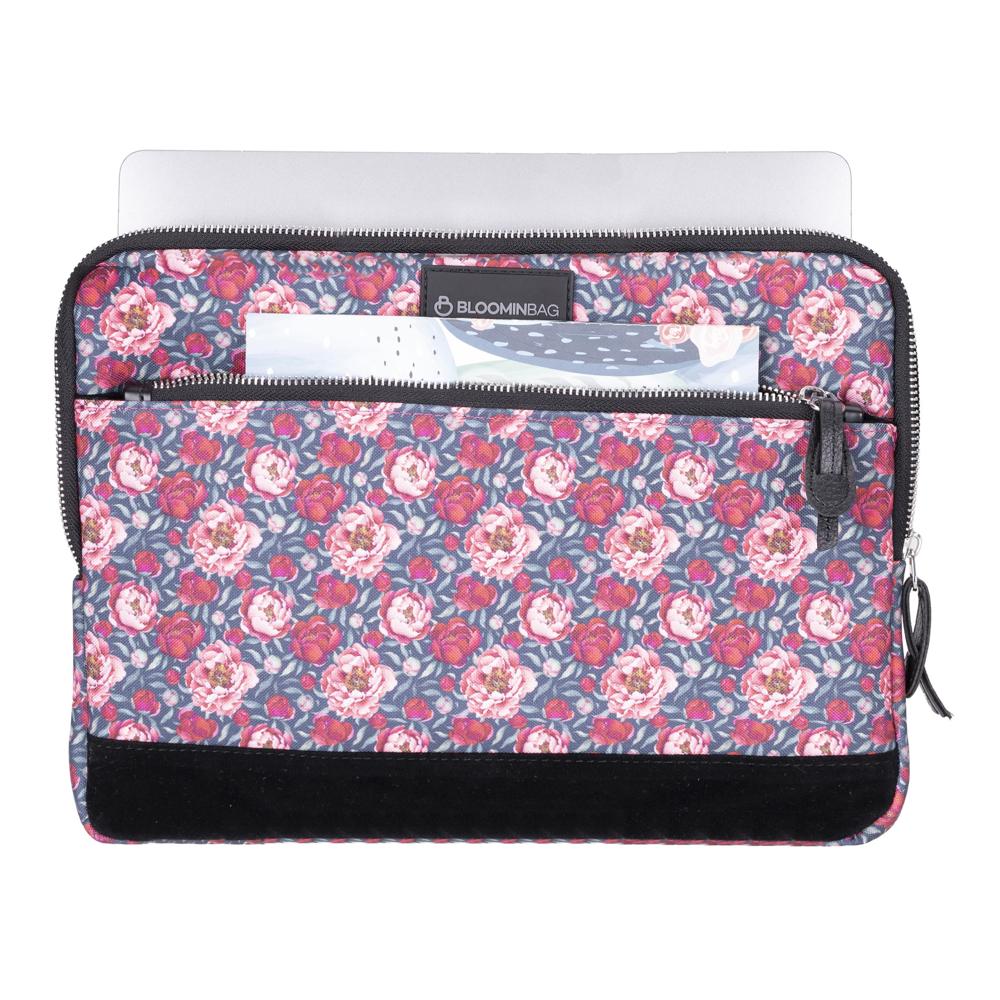 Blossom Lovin' 13 Inch Laptop / MacBook Sleeve - LuggageDesigners