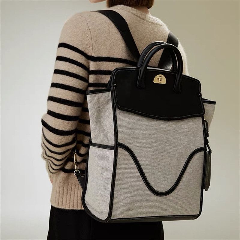 Stylish Niche Casual Backpack For Commuting And Travel Social Buzz eSIMs