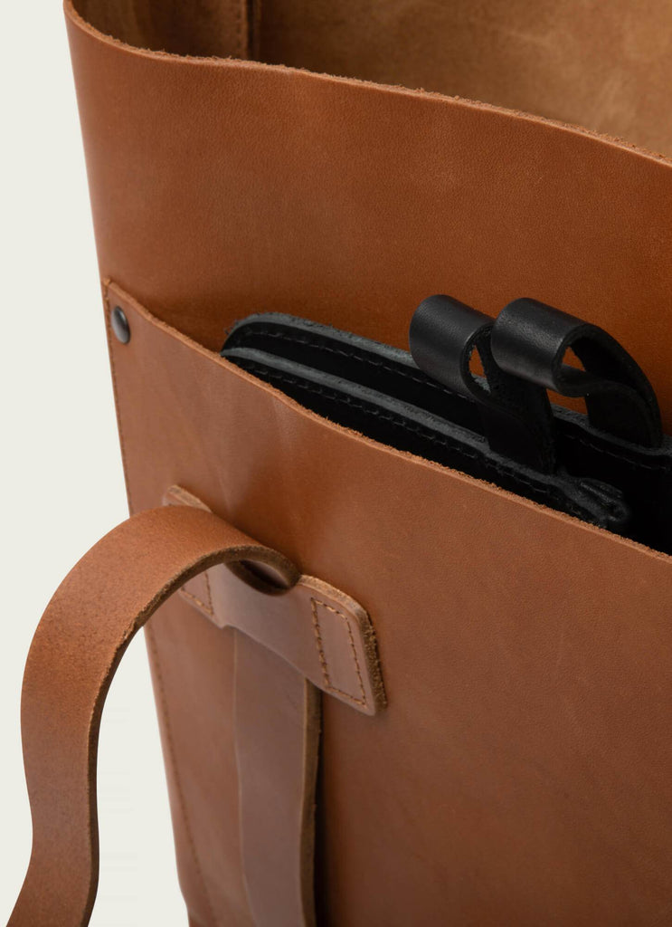 The Oversized Leather Tote WP Standard
